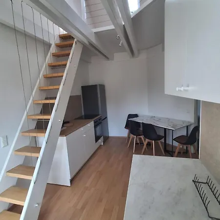 Bjm Comfort Oberursel شقة